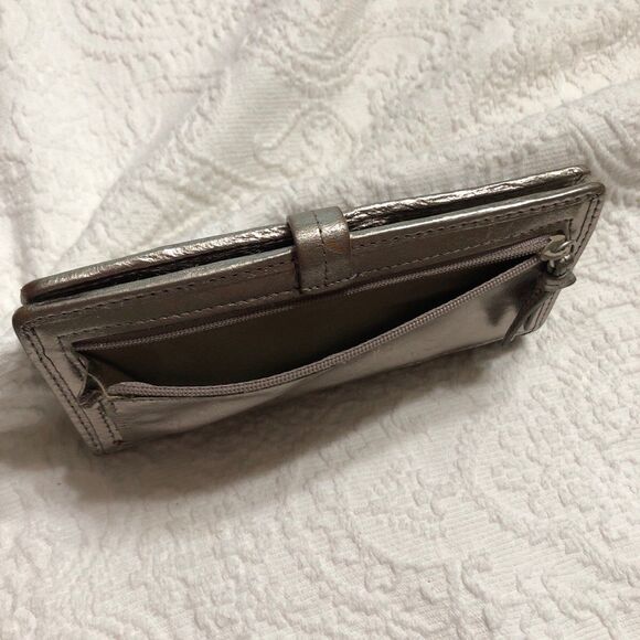 Fossil Wallet Vintage Bifold Credit Card, Coin, and ID Wallet - Picture 6 of 11